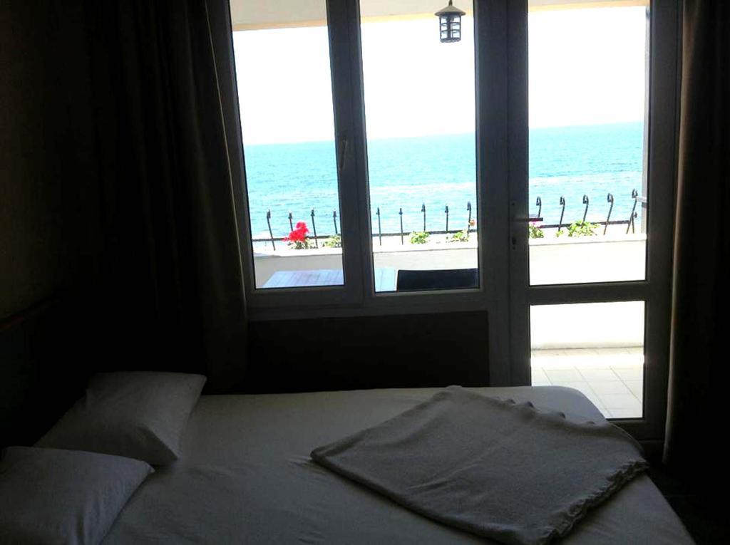 Sunset Hotel Dikili Habitación foto